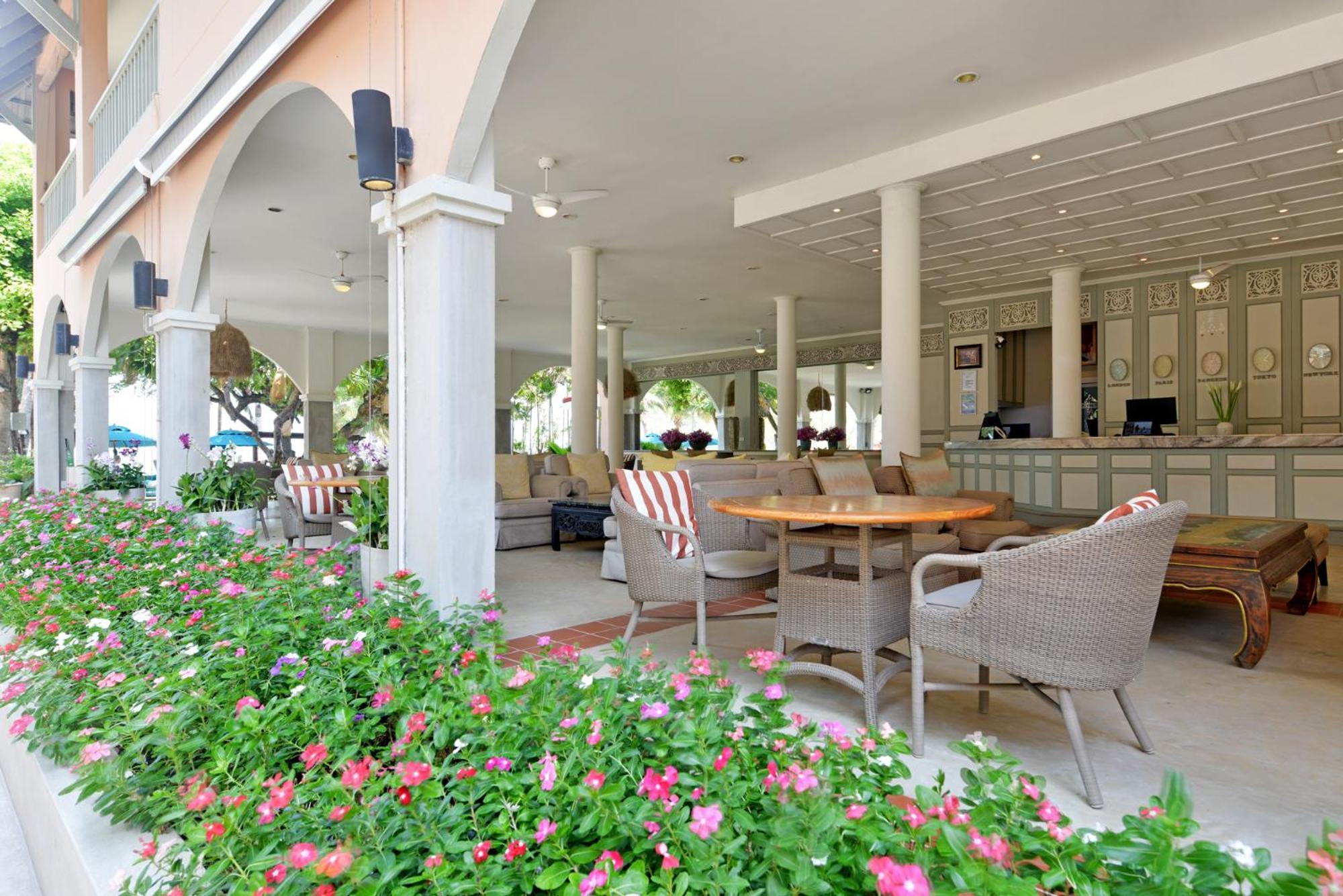 Anantasila Beach Resort Hua Hin Exterior photo